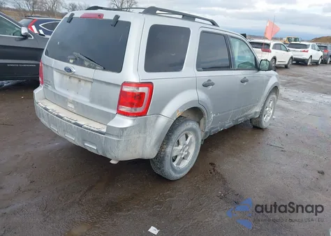 2012 Ford Escape Xlt z USA, uszkodzony, nr VIN 1FMCU0D74CKB62467